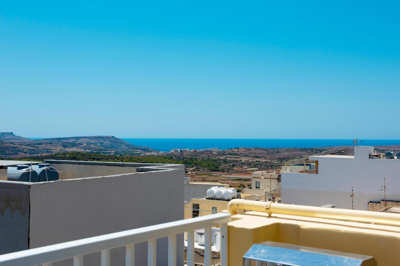 Summer Breeze Apartment With Terrace With Panoramic Views - By Getawaysmalta Mellieħa Eksteriør bilde