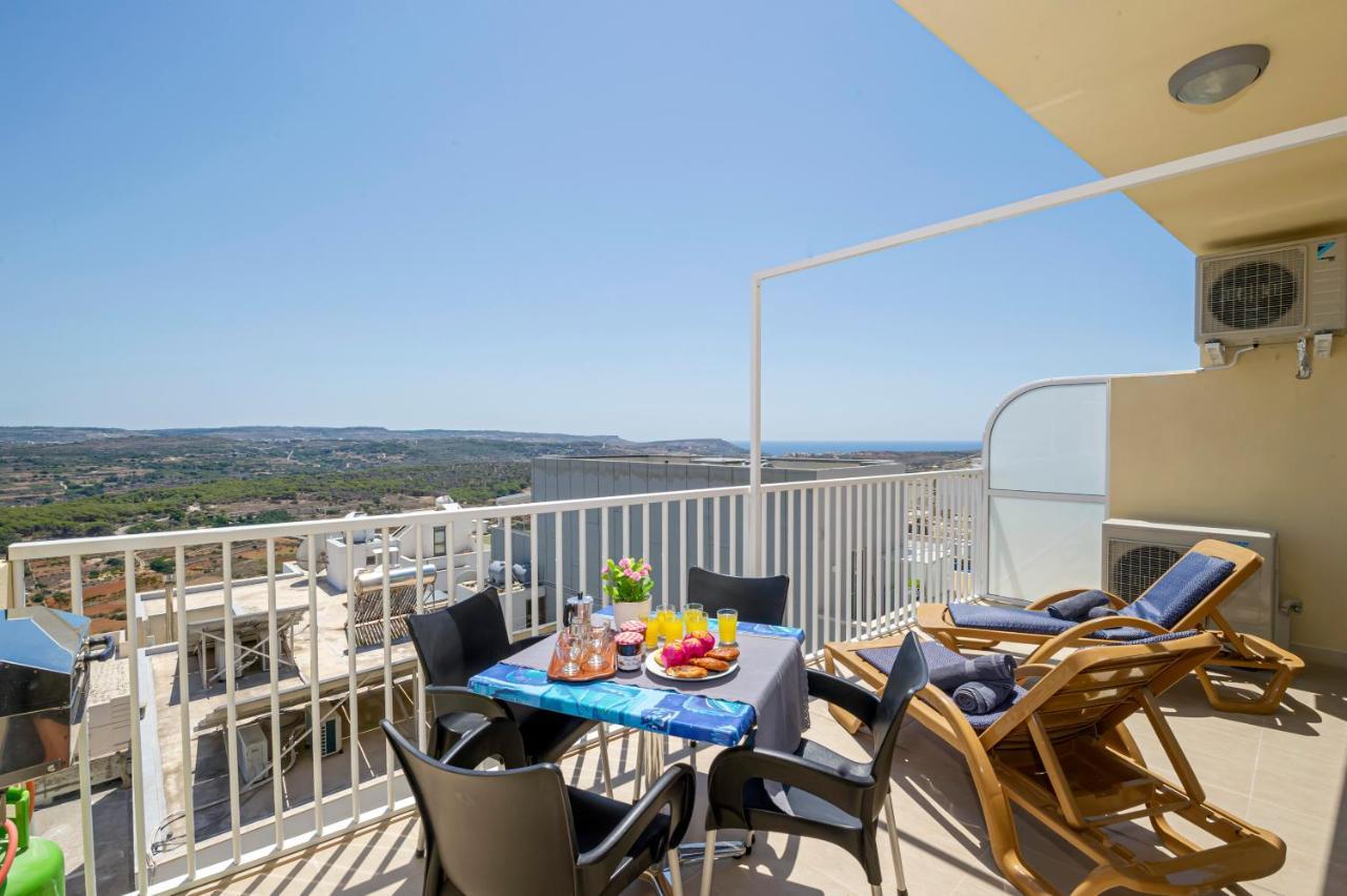 Summer Breeze Apartment With Terrace With Panoramic Views - By Getawaysmalta Mellieħa Eksteriør bilde