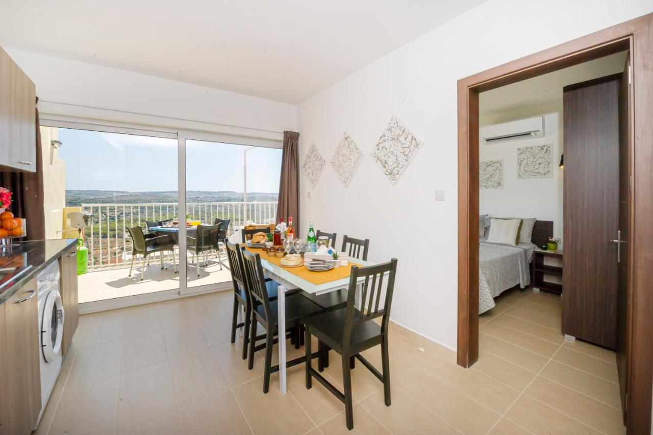 Summer Breeze Apartment With Terrace With Panoramic Views - By Getawaysmalta Mellieħa Eksteriør bilde
