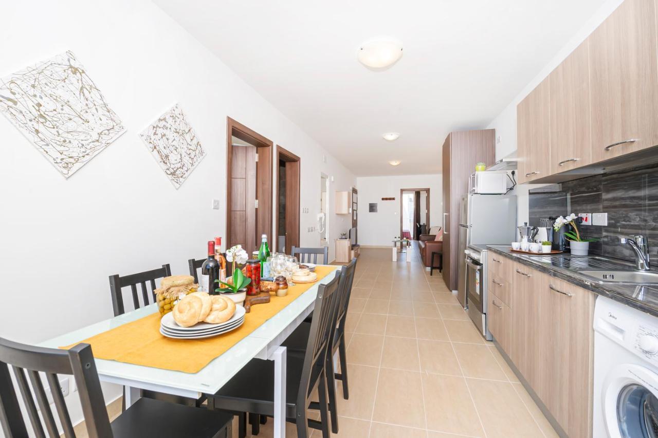 Summer Breeze Apartment With Terrace With Panoramic Views - By Getawaysmalta Mellieħa Eksteriør bilde